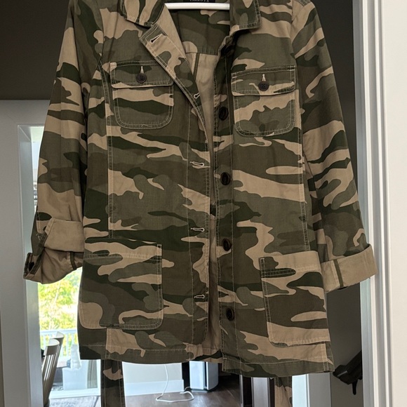 Talbots Green Camouflage Jacket - Picture 2 of 4